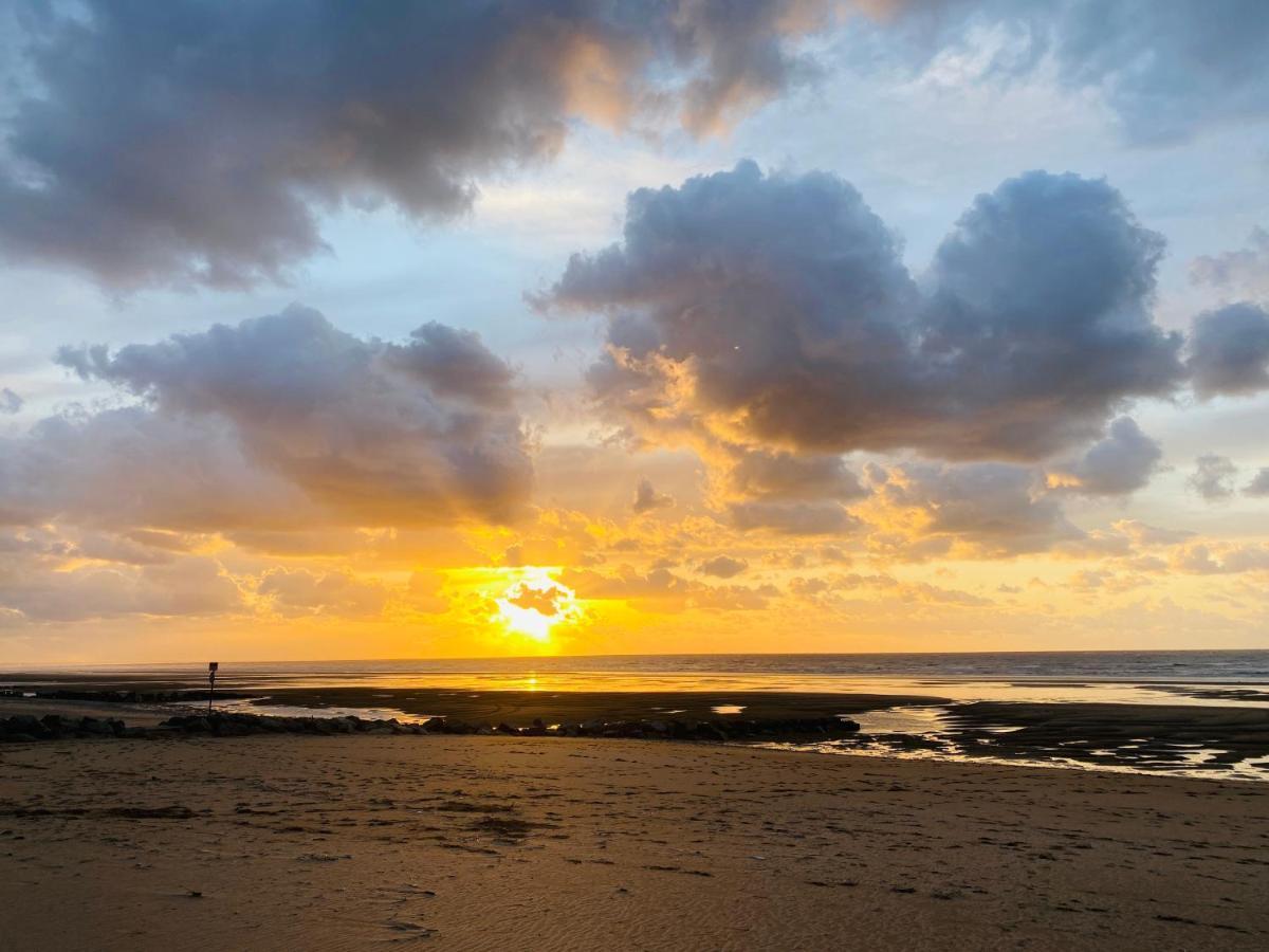 メルヴィル・フランスヴィル・プラージュLa Petite Marjolaine A 3Min A Pied De La Plageアパートメント エクステリア 写真
